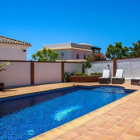 4 Bedroom Mijas Pueblo With Pool & Bbq Malaga