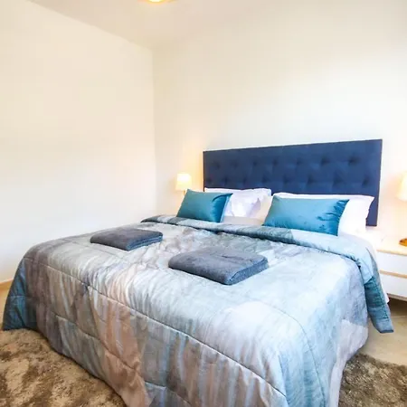 Villa 4 Bedroom Mijas Pueblo With Pool & Bbq *