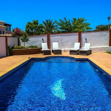 4 Bedroom Mijas Pueblo With Pool & Bbq Malaga