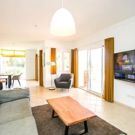 4 Bedroom Mijas Pueblo With Pool & Bbq Villa Malaga