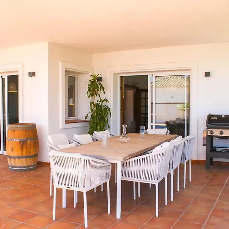 4 Bedroom Mijas Pueblo With Pool & Bbq Malaga