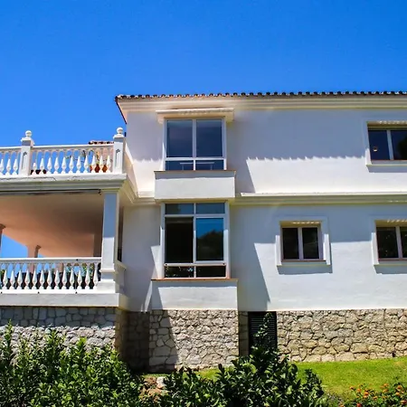 4 Bedroom Mijas Pueblo With Pool & Bbq Malaga