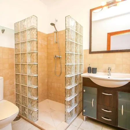 4 Bedroom Mijas Pueblo With Pool & Bbq * Malaga